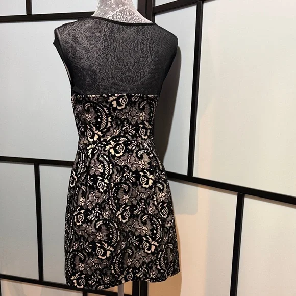 Sweet Storm Black Lace Midi Dress with Cream Underlay - Picture 3 of 5